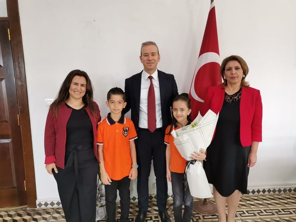 Zeytinalanı Şeyh İlkokulu Öğretmen ve Öğrencileri, Kaymakamımız Mustafa Maslak'ı Ziyaret Etti.