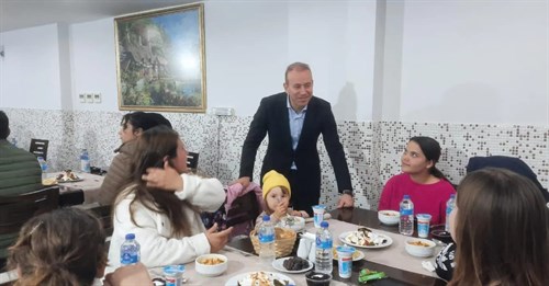  Kıymetli Çocuklarımız ve Aileleriyle İftar Programında Biraraya Geldik.